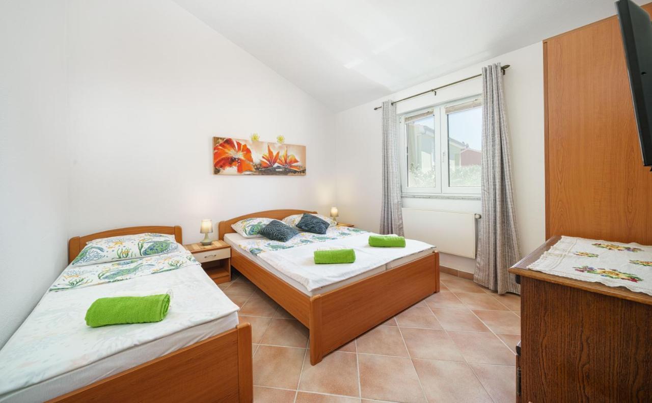 Apartments Markunovic Vodice Exteriör bild